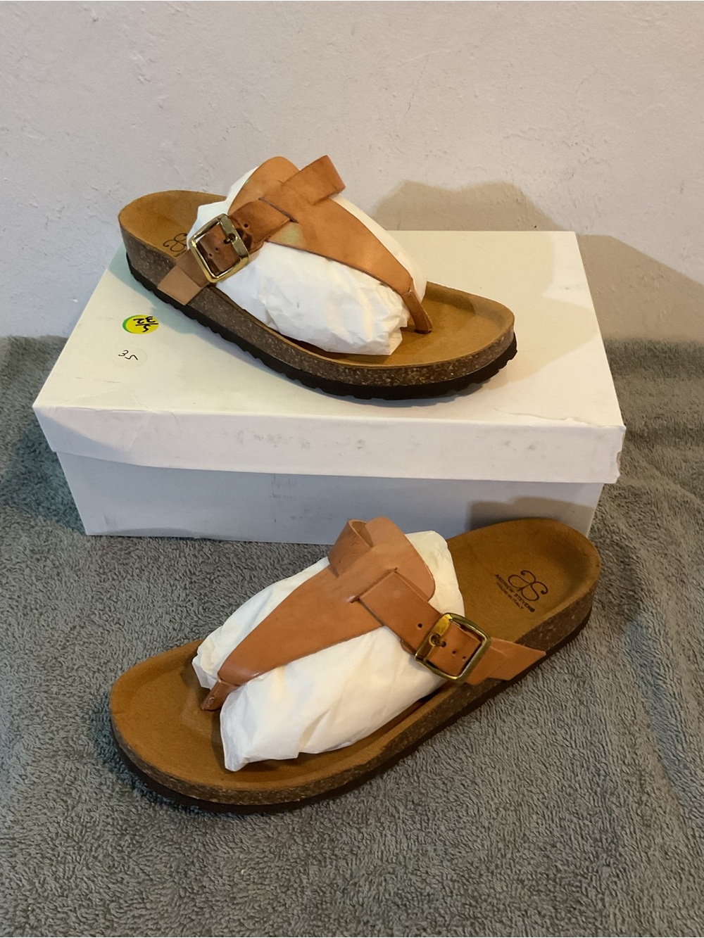 Andrew Stevens Tan Leather Thong Sandals with Gold Buckle